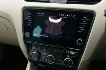 SKODA Octavia Hatchback (2017) 1.5 TSI SE L (150PS) DSG