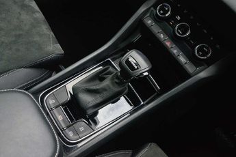 SKODA Karoq 1.5 TSI SE L 5dr DSG