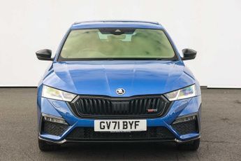 SKODA Octavia vRS Hatch 1.4 TSI (245ps) vRS iV DSG