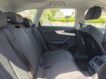 Audi A4 Avant Technik 35 TFSI  150 PS S tronic