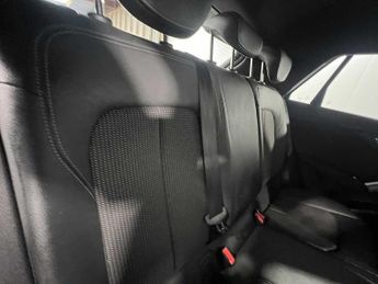 Audi Q2 S line 35 TFSI  150 PS S tronic