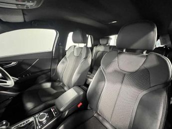 Audi Q2 S line 35 TFSI  150 PS S tronic