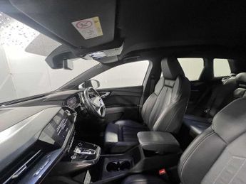 Audi Q4 E-tron Q4  Edition 1 50 e-tron quattro 220,00 kW