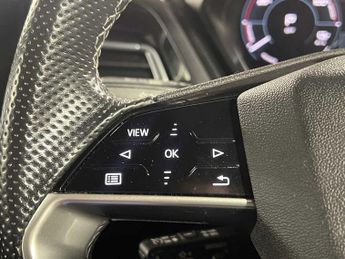 Audi Q4 E-tron Q4  Edition 1 50 e-tron quattro 220,00 kW