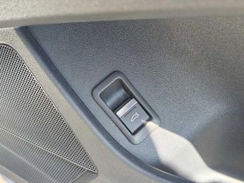 Audi Q4 E-tron Q4  Edition 1 40 e-tron  150,00 kW