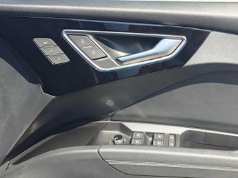 Audi Q4 E-tron Q4  Edition 1 40 e-tron  150,00 kW