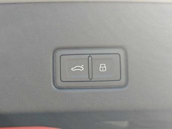 Audi Q4 E-tron Q4  S line 45 e-tron  210,00 kW
