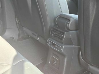 Audi Q4 E-tron Q4  S line 45 e-tron  210,00 kW