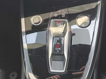 Audi Q4 E-tron Q4  S line 45 e-tron  210,00 kW