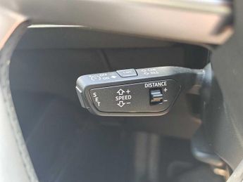 Audi Q4 E-tron Q4  S line 45 e-tron  210,00 kW