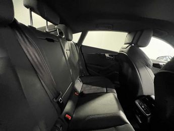 Audi A5 Sportback Black Edition 35 TFSI  150 PS S tronic
