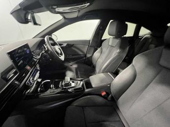 Audi A5 Sportback Black Edition 35 TFSI  150 PS S tronic