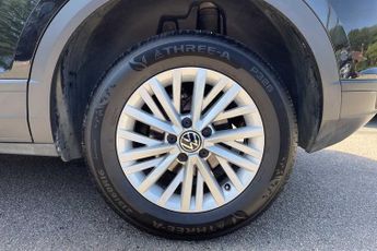Volkswagen T-roc 1.5 TSI Life 5dr DSG