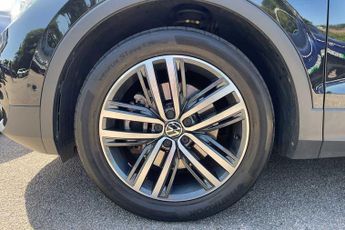 Volkswagen Tiguan 2.0 TSI 4Motion Elegance 5dr DSG