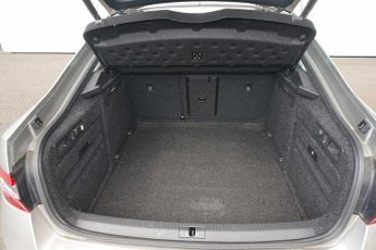 SKODA Superb 1.4 TSI 150 SE L Executive 5dr DSG