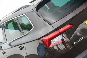 SKODA Karoq 1.0 TSI SE L 5dr DSG