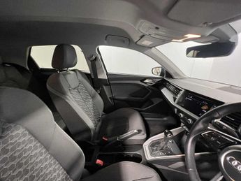 Audi A1 Sportback Sport 35 TFSI  150 PS S tronic