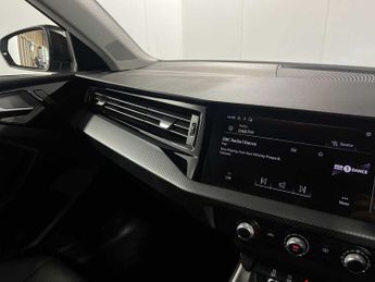 Audi A1 Sportback Sport 25 TFSI  95 PS S tronic