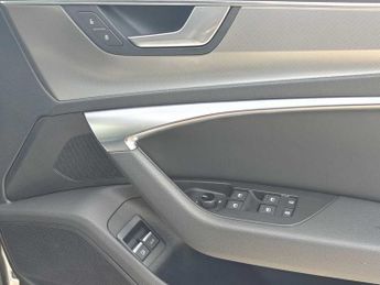 Audi A6 Sport 50 TFSI e quattro 299 PS S tronic