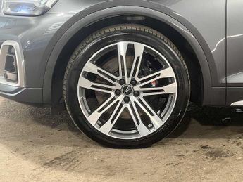 Audi SQ5 Sportback TDI  341 PS tiptronic