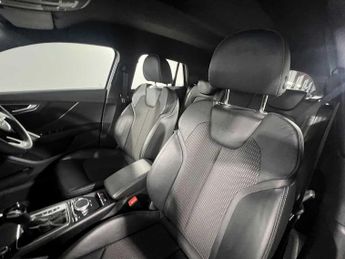 Audi Q2 S line 35 TFSI  150 PS S tronic