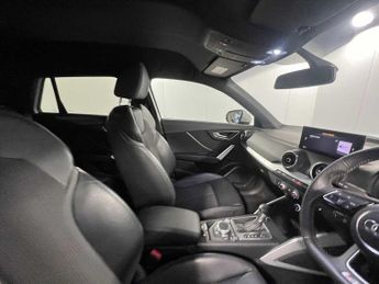 Audi Q2 S line 30 TDI  116 PS S tronic