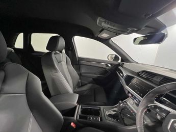 Audi Q3 Black Edition 35 TFSI  150 PS S tronic