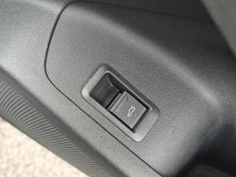 Audi Q6 E-tron SQ6 SUV Edition 1 e-tron  360,00 kW