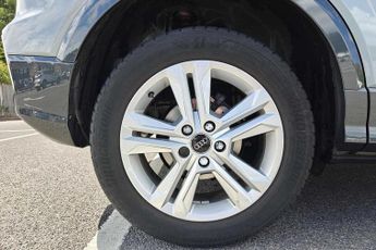 Audi Q2 Sport 35 TFSI  150 PS S tronic