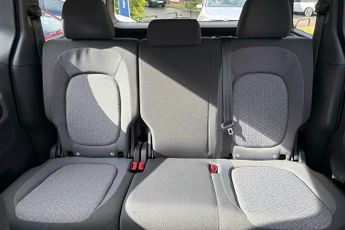 Volkswagen ID. Buzz 150kW Life Pro 77kWh 5dr Auto