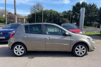 Renault Clio 1.2 TCE Privilege 5dr