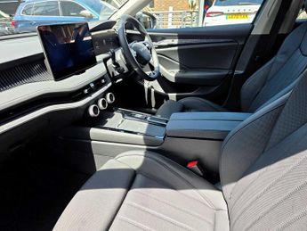 SKODA Superb 1.5 TSI iV SE L DSG 5dr