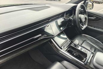 Audi Q7 Black Edition 55 TFSI quattro 340 PS tiptronic