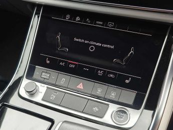 Audi Q7 S line 50 TDI quattro 286 PS tiptronic