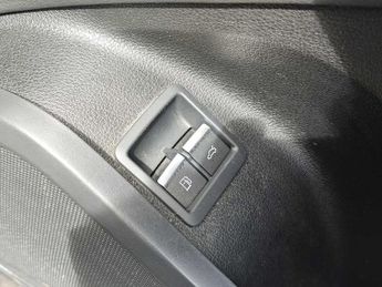 Audi Q5 S line 50 TFSI e quattro 299 PS S tronic