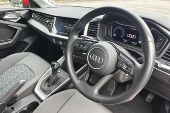 Audi A1 Sportback Sport 30 TFSI  110 PS S tronic