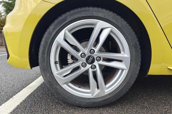 Audi A1 Sportback S line 35 TFSI  150 PS S tronic