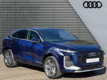 Audi Q3 S line e-hybrid  272 PS S tronic