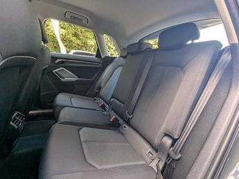Audi Q3 Sport 40 TFSI quattro 190 PS S tronic