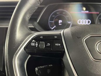 Audi e-tron Technik 55 quattro 300,00 kW