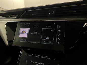 Audi e-tron Technik 55 quattro 300,00 kW