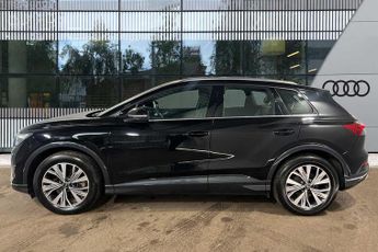 Audi Q4 E-tron Q4  Sport 45 e-tron  210,00 kW