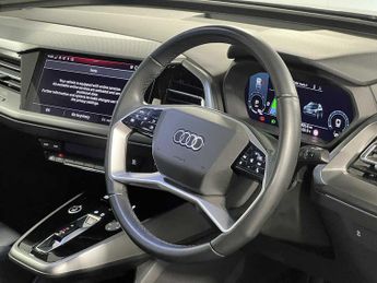 Audi Q4 E-tron Q4  Sport 45 e-tron  210,00 kW