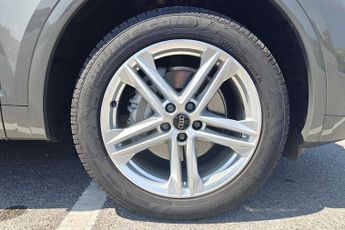 Audi Q5 S line 45 TFSI quattro 265 PS S tronic
