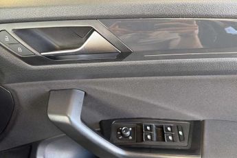 Volkswagen T-roc 1.5 TSI EVO SEL 5dr DSG