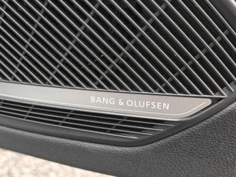 Audi A4 Avant S line 3.0 TDI quattro 272 PS tiptronic