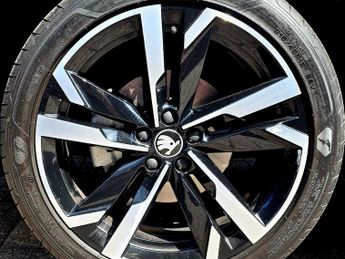 SKODA Kamiq 1.0 TSI Monte Carlo Edition 5dr DSG