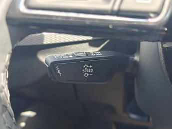 Audi Q2 Sport 35 TFSI  150 PS S tronic