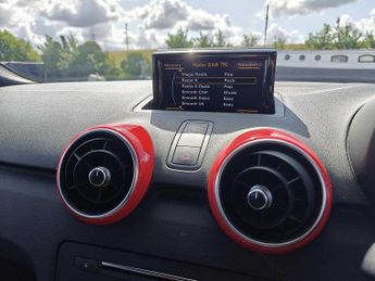 Audi A1 Sportback S line 1.4 TFSI  125 PS S tronic