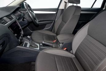 SKODA Octavia Estate 1.5 TSI (150ps) SE Drive ACT DSG